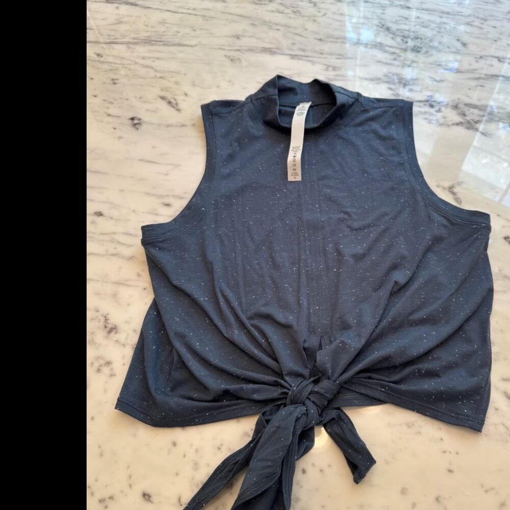 Lululemon size 2 tank‎ top